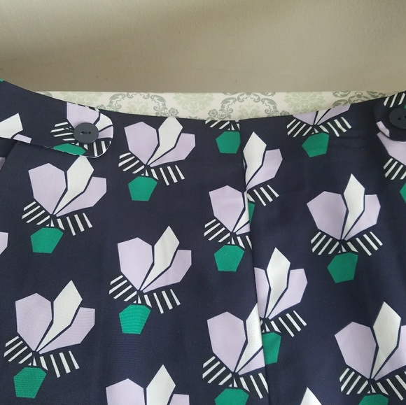 Mare Mare short, size large - Picture 5 of 7